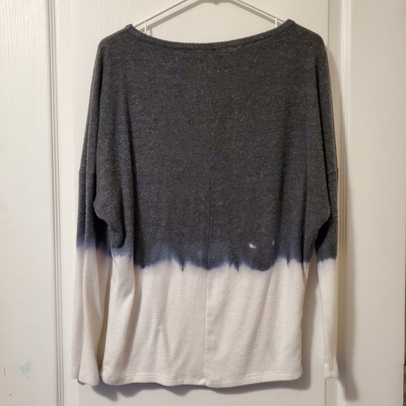 Go Couture Boatneck Dolman Knit Sweater- Grey/White (Size S) - Picture 12 of 16